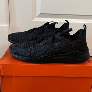 Nike Renew Arena 11